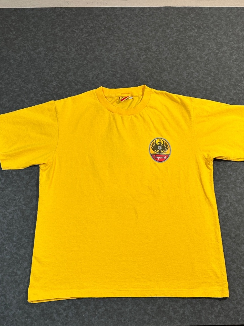 Imperial Cerveza De Costa Rica Yellow Graphic Yellow T Shirt Size Medium